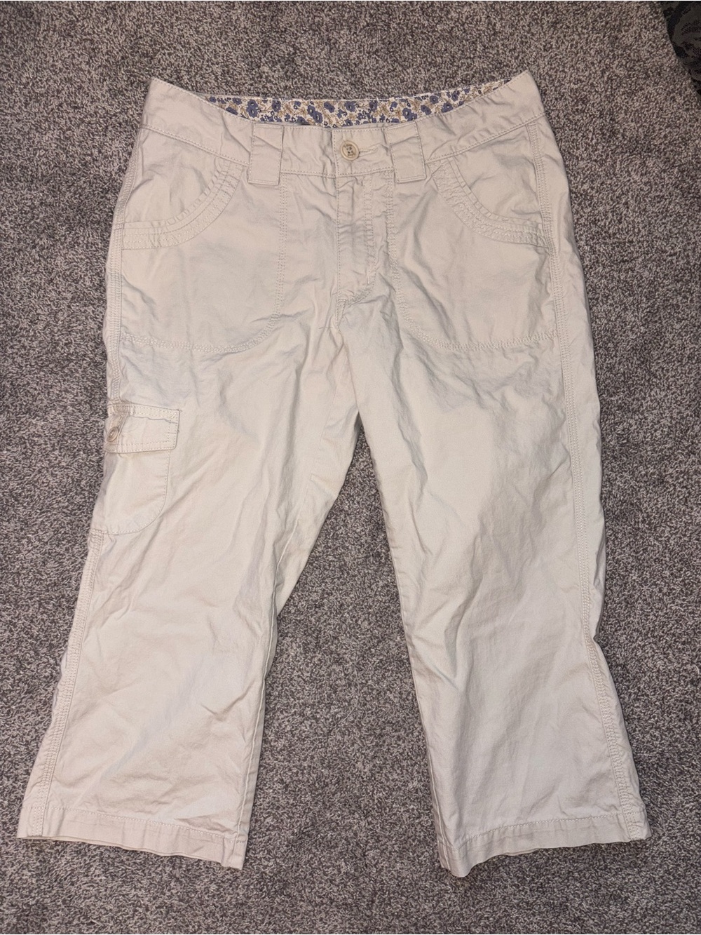 Carhartt Beige Cargo Capris with Side Pocket